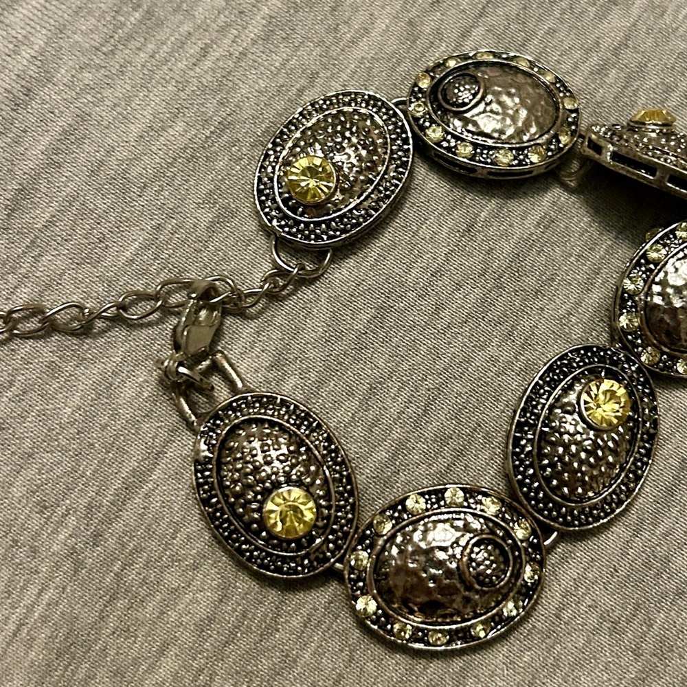 Elegant Silver and Gold Women's Bracelet